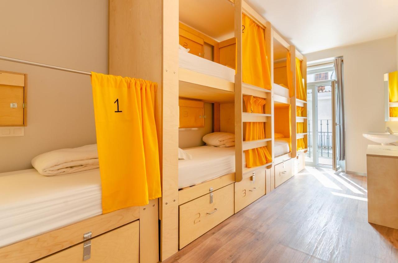 Bunk Bed 5-Bed Mixed Dormitory Room